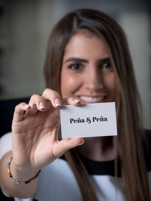 Contact Card